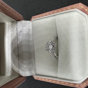 天然ダイヤモンド1.01ct Au750（つくよみ）