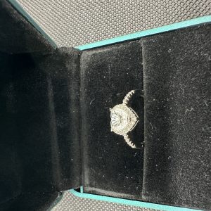 ダイヤの指輪 プラチナ ダイヤ 指輪 天然ダイヤモンド1.01ct GIA証明書 AU750指輪