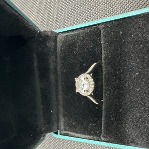 ダイヤの指輪 鑑定 書 ダイヤ 天然ダイヤモンド1.01ct GIA証明書 AU750指輪