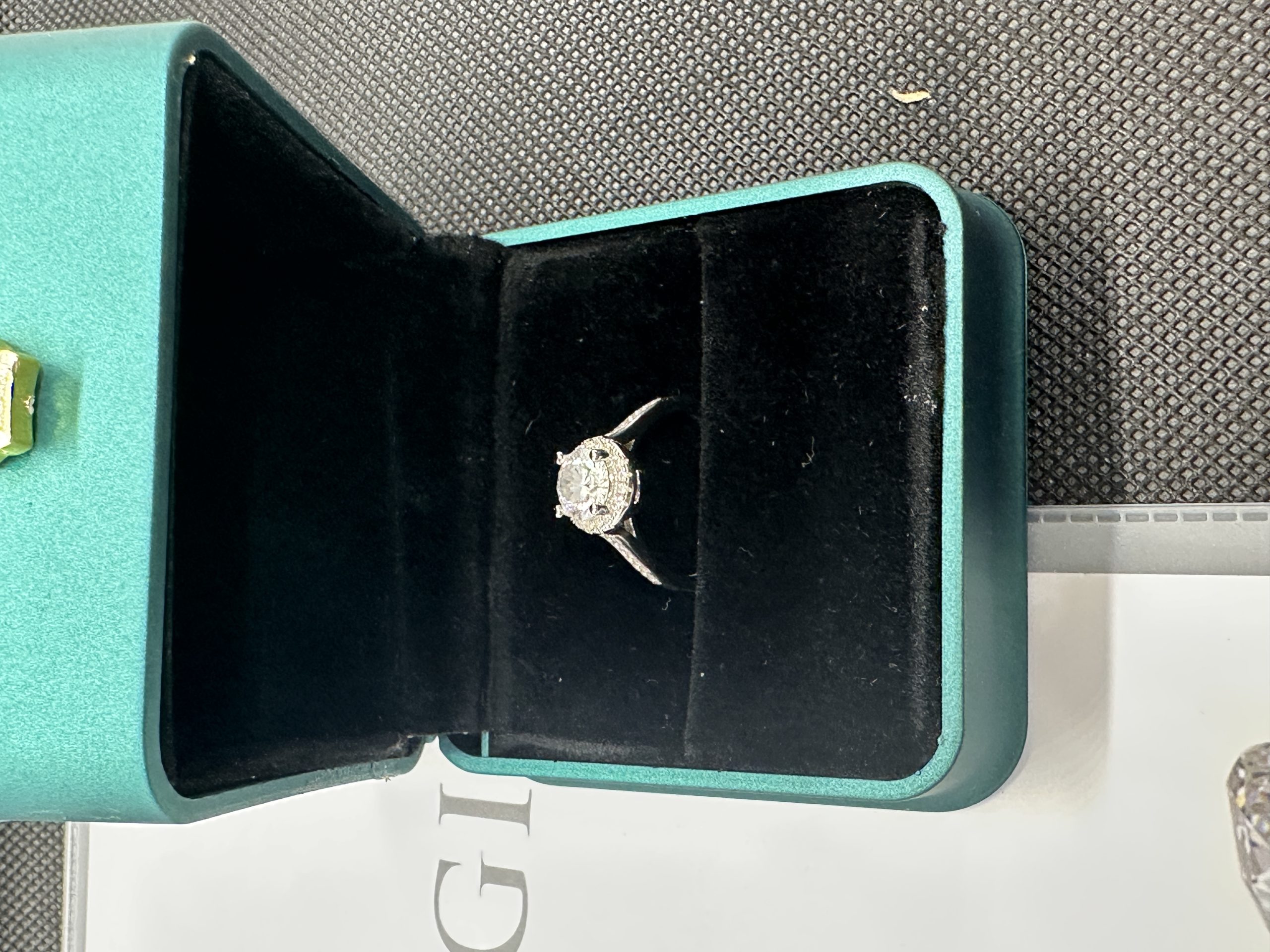 ダイヤの指輪 一 粒 ダイヤ ネックレス 天然ダイヤモンド1.01ct GIA証明書 AU750指輪