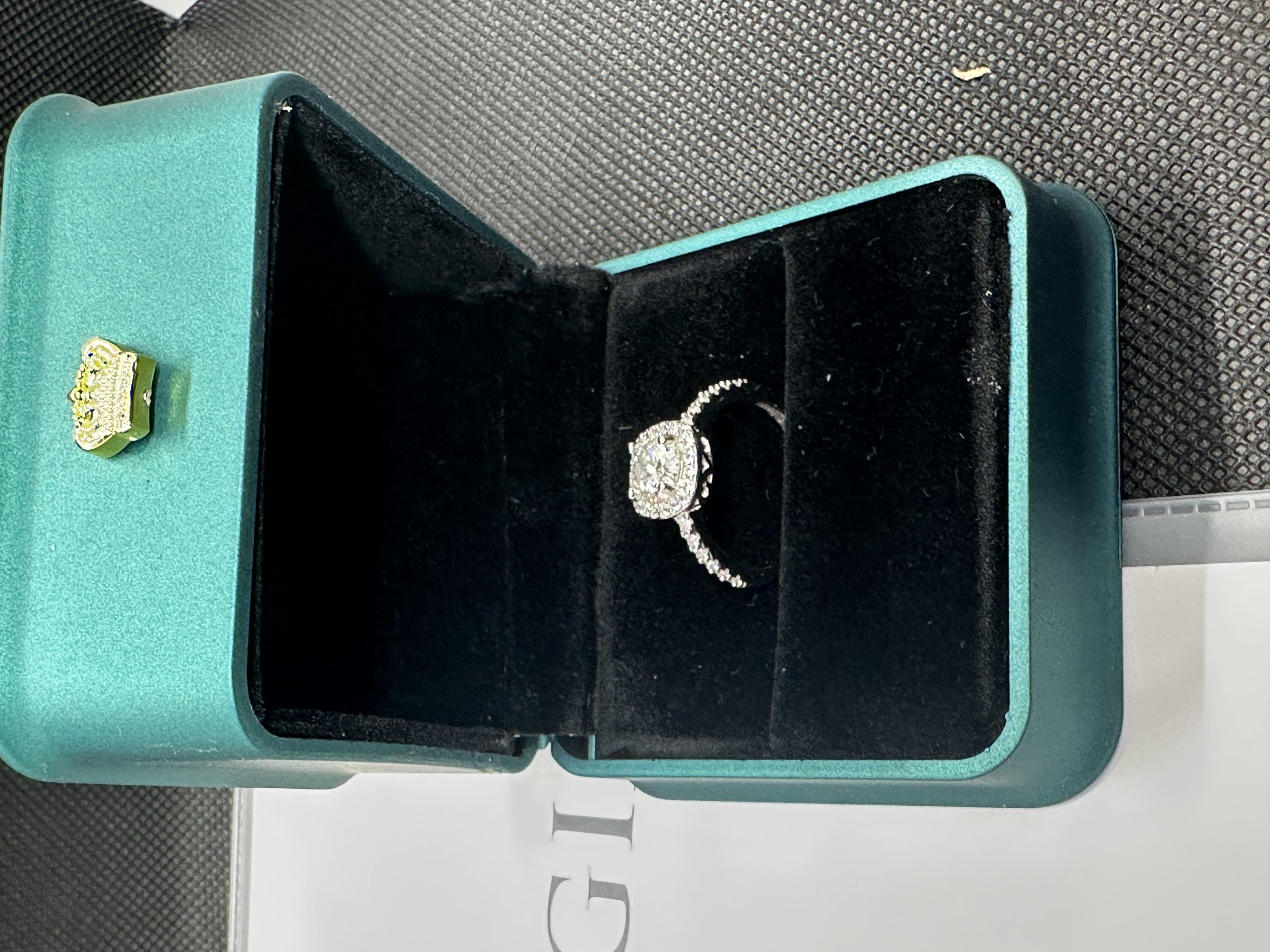 ダイヤの指輪 ダイヤモンド リング 安い 天然ダイヤモンド1.01ct GIA証明書 AU750指輪