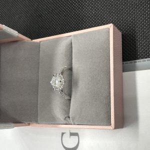 ダイヤの指輪 ダイヤモンド 1 カラット 天然ダイヤモンド1.01ct GIA鑑定書 AU750指輪