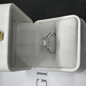 ダイヤの指輪 スイート テン ダイヤモンド 天然ダイヤモンド1.01ct GIA鑑定書 AU750指輪